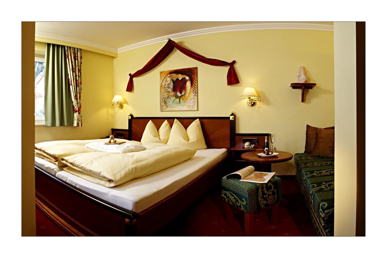 Standard Doppelzimmer mit Bergblick